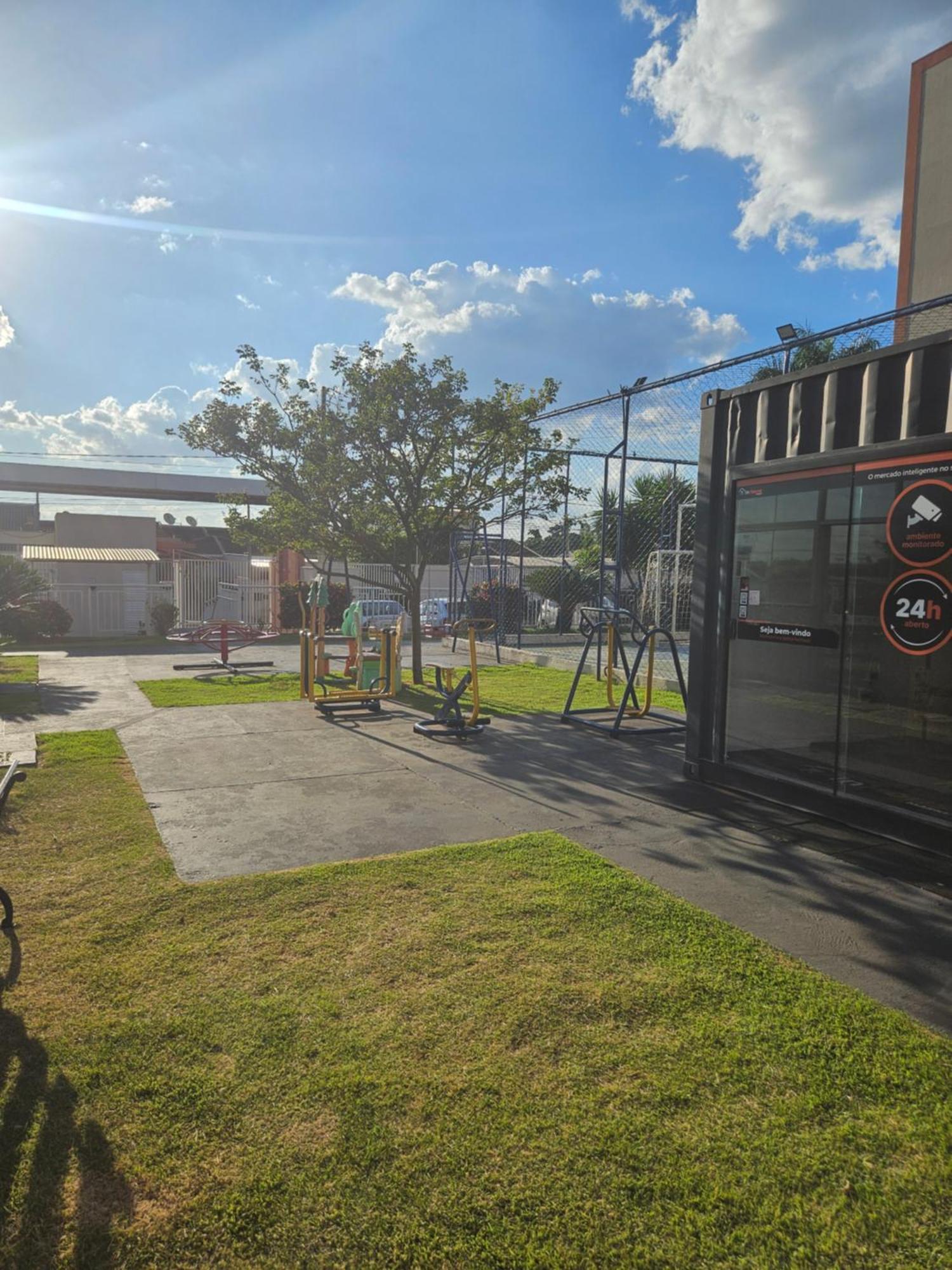 Apartamento Encantador Estacionamento Incluso Sarandi  Ngoại thất bức ảnh