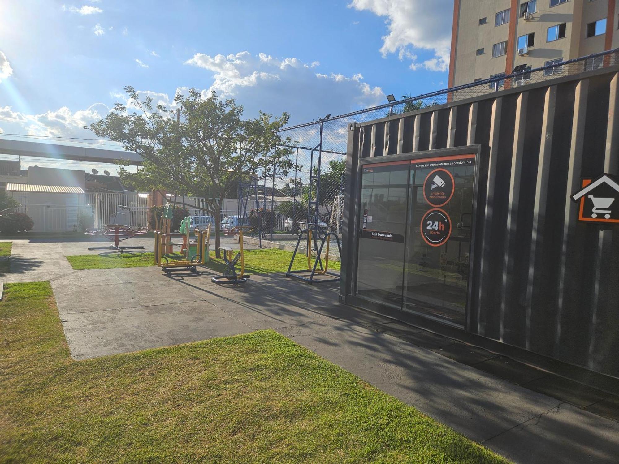 Apartamento Encantador Estacionamento Incluso Sarandi  Ngoại thất bức ảnh